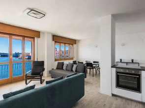 Finestra Su Cala Rossa Wonderful Italy