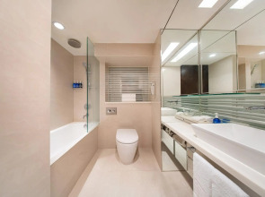 Regal Oriental Hotel