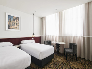 Rendezvous Hotel Melbourne