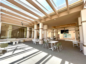 Отель Los Amigos Beach Club