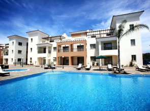 Oracle Exclusive Resort