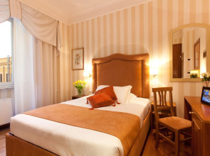 Hotel Diana Roof Garden