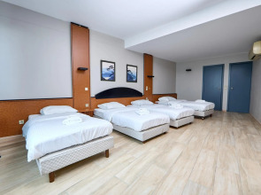 Отель Europacity