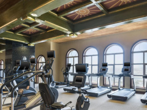 The Castle Hotel, a Luxury Collection Hotel, Dalian