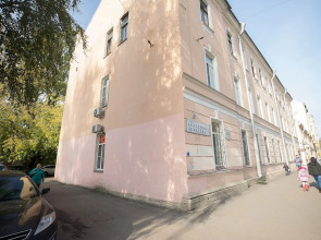 Апартаменты «На Лебедева 10В»