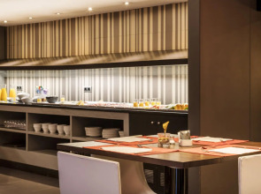 Hotel ILUNION Almirante