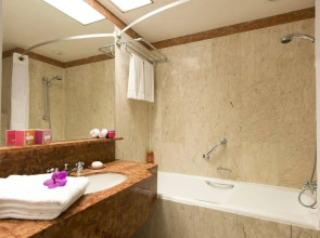 Holiday Inn Nice by IHG