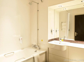 Premier Inn London Hendon - The Hyde