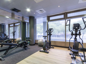 Hôtel Restaurant Campanile Paris 19 - La Villette