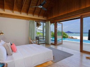 Emerald Faarufushi Resort & Spa