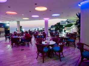 Sunrise Queen Luxury Resort & Spa