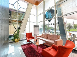 Almansour Suites Hotel Doha