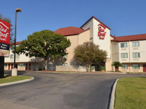 Red Roof Inn San Antonio - Airport