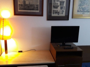 VTZ Orús Factory Hotel - Parking Muy Económico