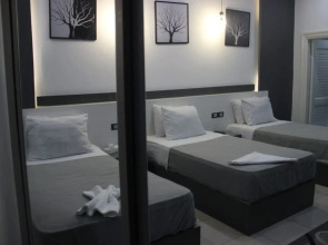 Azar Boutique Hotel