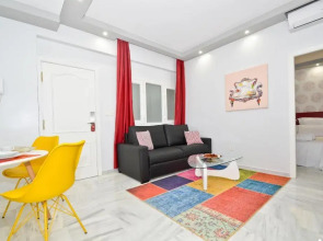 The Zentral Arenal Suites