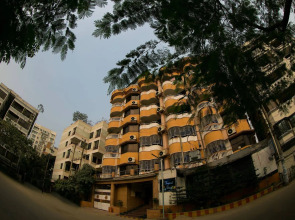 Hotel Tropical Daisy