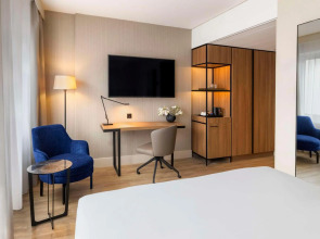 Quentin Amsterdam Hotel