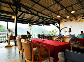 Phi Phi Arboreal Resort