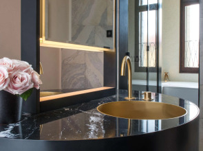 Nolinski Venezia - Evok Collection