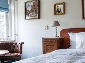 Rosalia's Menagerie InnUpstairs