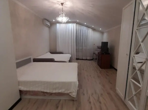 Maxi House On Inozemtsevo