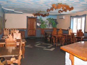 Отель «Лира»