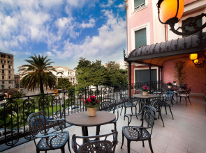 Отель Continental Genova