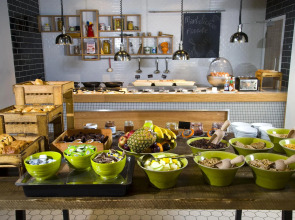 Holiday Inn London - West by IHG