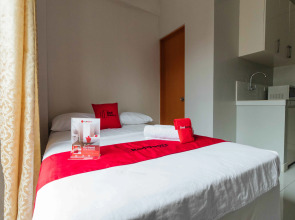 RedDoorz near NAIA Terminal 1