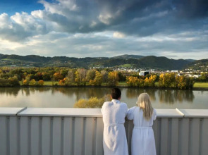 Trans World Hotel Donauwelle