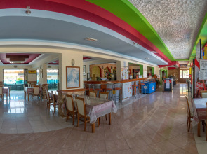 Grecian Fantasia Resort