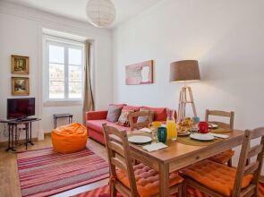 Alfama River View Tailor Made Flat