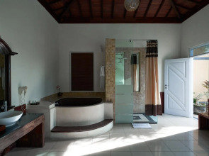 The Beverly Hills Bali a Luxury Villas & Spa