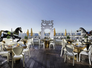 Ushuaia Ibiza Beach Hotel - Adults Only