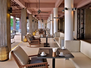 Twin Lotus Resort and Spa - Adults Only