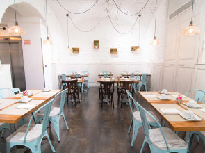 Petit Palace Plaza del Carmen