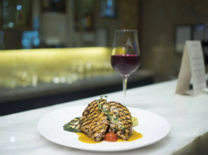 Niranta Airport Transit Hotel & Lounge Terminal 2 Arrivals