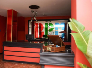 Lloret Vibe Affiliated by FERGUS