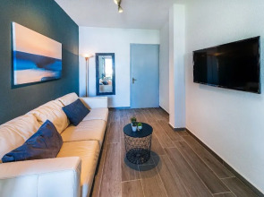 Jonathan City Apartments