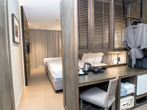 Sugar Marina Hotel - Cliffhanger - Aonang