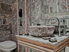 Royal Castle Design & SPA Hotel