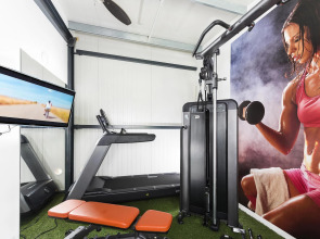 Bo33 Hotel Family & Suites