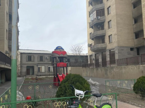 Евродвушка в Glendale Hills с видом на Арарат