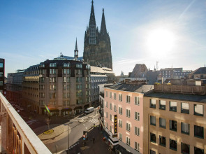 Boutique 003 Koln am DOM