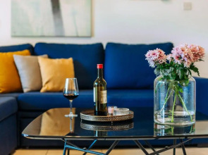 Artemis Cynthia Complex