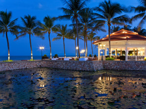 Dusit Thani Hua Hin