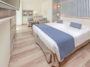 Corallium Beach by Lopesan Hotels - Adults Only