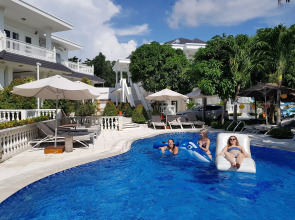 Godiva Phu Quoc Hotel