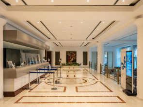 The Golden Coast Beach Hotel